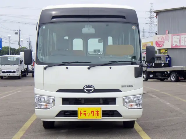 日野 リエッセⅡ 2DG-XZB70M(2WD)の写真8