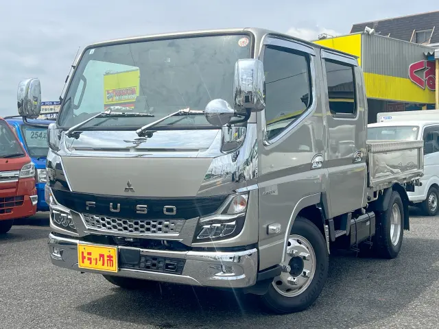 三菱 キャンター 2TG-FDA00(4WD)の写真1