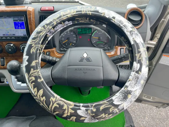 三菱 キャンター 2TG-FDA00(4WD)の写真15
