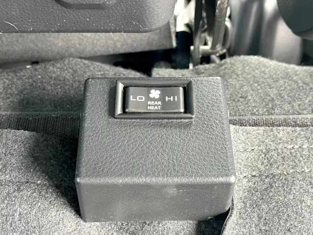三菱 キャンター 2TG-FDA00(4WD)の写真27