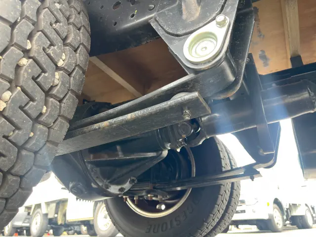 三菱 キャンター 2TG-FDA00(4WD)の写真37