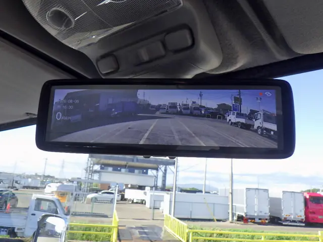 三菱 キャンター 2PG-FEB80(2WD)の写真49