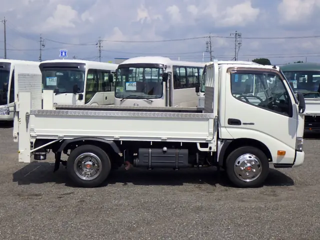 日野 デュトロ TKG-XZU605M(2WD)の写真5