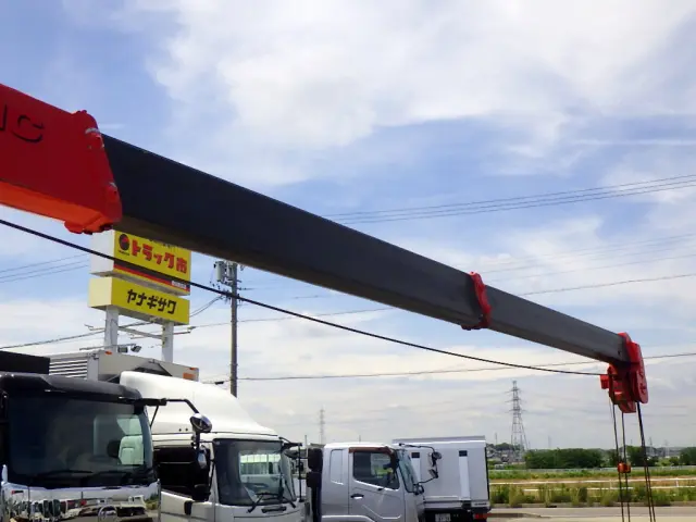 いすゞ エルフ TRG-NPR85AR(2WD)の写真15