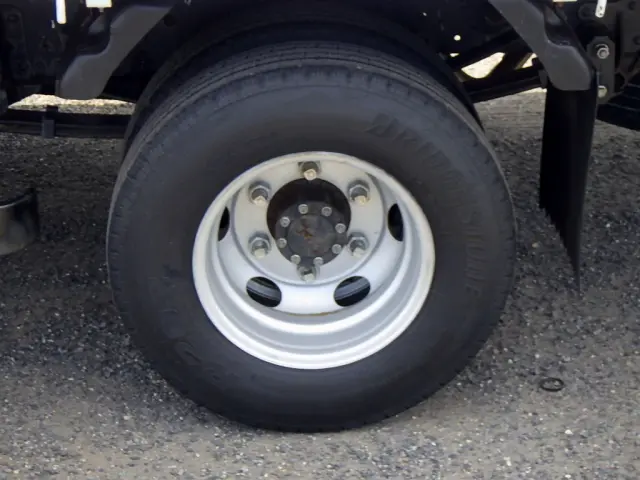 いすゞ エルフ TRG-NPR85AR(2WD)の写真23