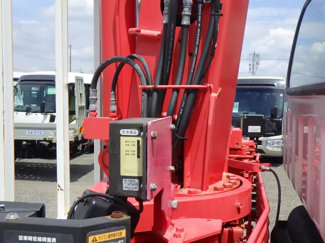 いすゞ エルフ TRG-NPR85AR(2WD)の写真37