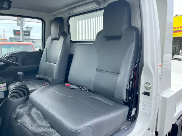 いすゞ エルフ 2PG-NKS88AD(4WD)の写真19