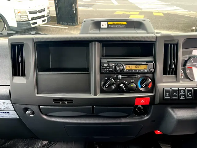いすゞ エルフ 2PG-NKS88AD(4WD)の写真22