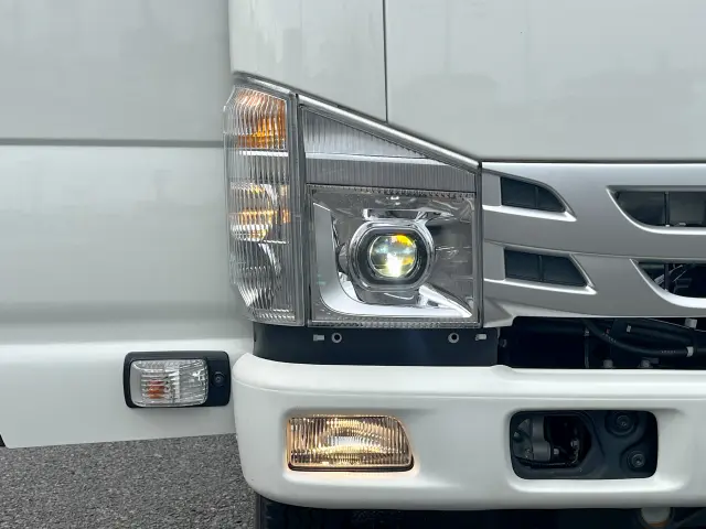 いすゞ エルフ 2PG-NKS88AD(4WD)の写真29