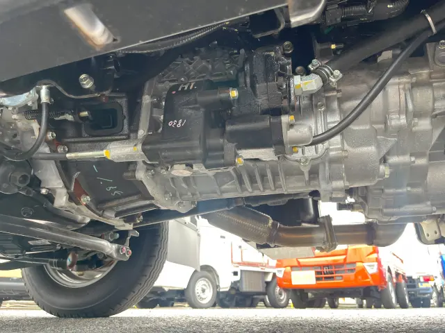 いすゞ エルフ 2PG-NKS88AD(4WD)の写真38