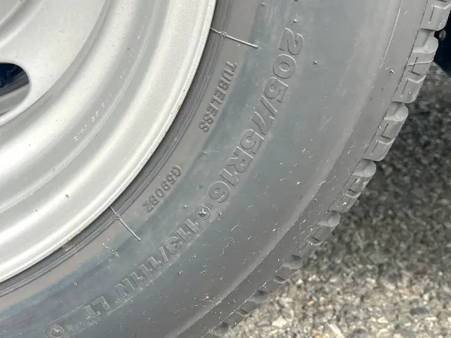 いすゞ エルフ 2PG-NKS88AD(4WD)の写真44