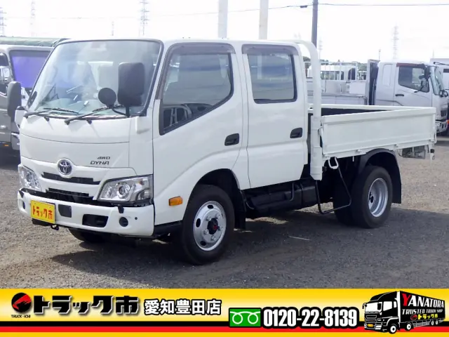 トヨタ ダイナ 2KG-XZU685(4WD)の写真1