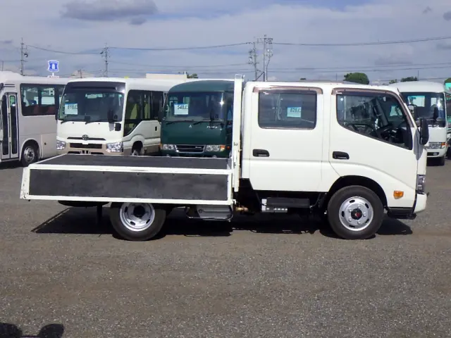 トヨタ ダイナ 2KG-XZU685(4WD)の写真7