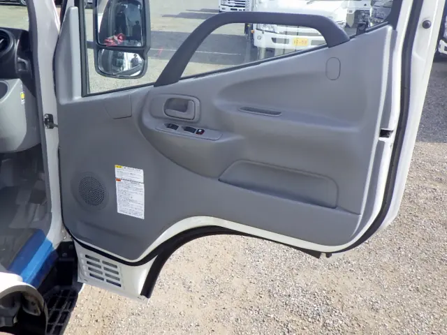 トヨタ ダイナ 2KG-XZU685(4WD)の写真37