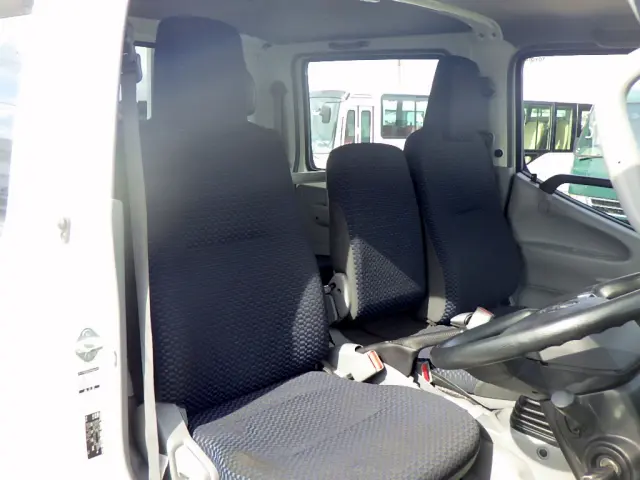 トヨタ ダイナ 2KG-XZU685(4WD)の写真39