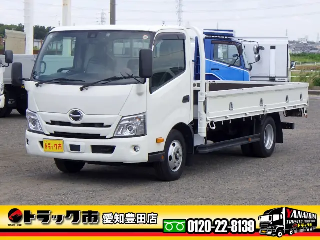 日野 デュトロ 2RG-XZC710M(2WD)の写真1