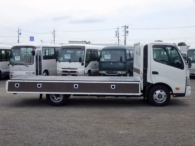 日野 デュトロ 2RG-XZC710M(2WD)の写真9