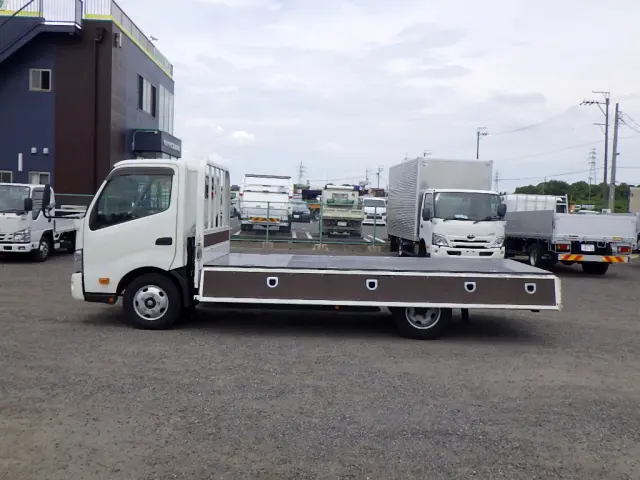 日野 デュトロ 2RG-XZC710M(2WD)の写真10