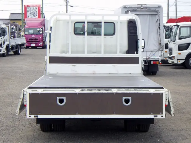 日野 デュトロ 2RG-XZC710M(2WD)の写真11