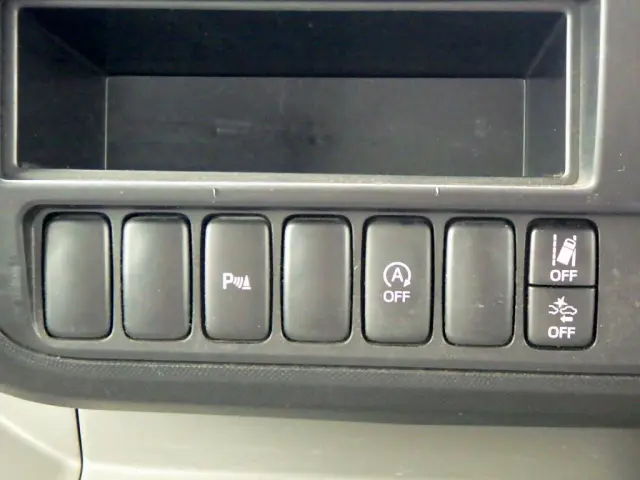 日野 デュトロ 2RG-XZC710M(2WD)の写真35