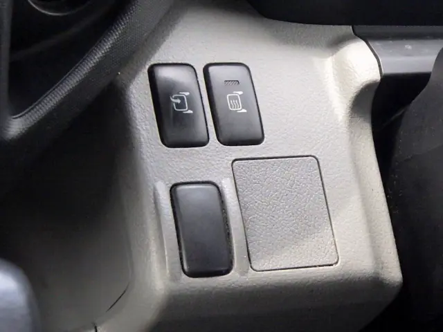 日野 デュトロ 2RG-XZC710M(2WD)の写真36