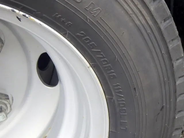 マツダ タイタン 2RG-LJS88A(4WD)の写真20