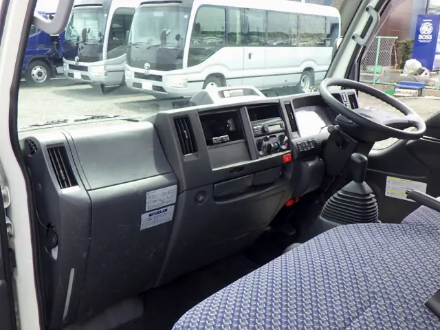マツダ タイタン 2RG-LJS88A(4WD)の写真44
