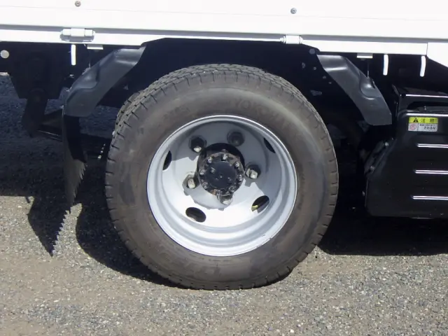 いすゞ エルフ 2RG-NHS88A(4WD)の写真21