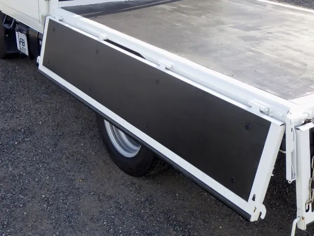 いすゞ エルフ 2RG-NHS88A(4WD)の写真33