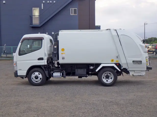 三菱 キャンター TPG-FEA50(2WD)の写真4