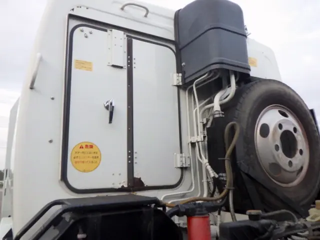 三菱 キャンター TPG-FEA50(2WD)の写真44