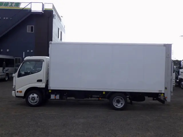 日野 デュトロ 2KG-XZU655M(2WD)の写真4