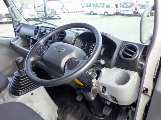 日野 デュトロ 2KG-XZU655M(2WD)の写真45