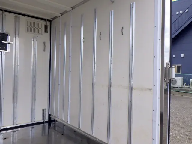 三菱 キャンター 2RG-FBA20(2WD)の写真10