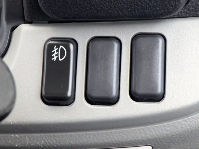 三菱 キャンター 2RG-FBA20(2WD)の写真29