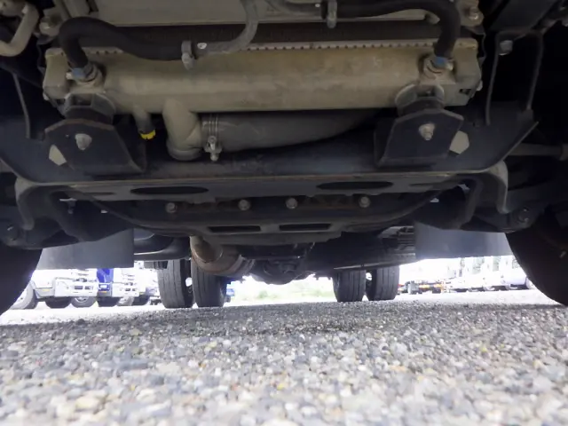 三菱 キャンター 2RG-FBA20(2WD)の写真32