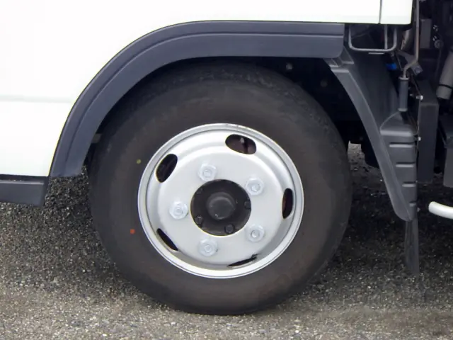 三菱 キャンター 2RG-FBA20(2WD)の写真36