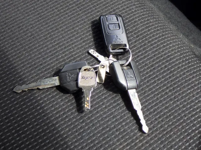 三菱 キャンター 2RG-FBA20(2WD)の写真50