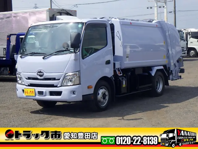 日野 デュトロ 2RG-XZU702M(2WD)の写真1
