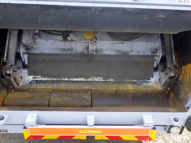 日野 デュトロ 2RG-XZU702M(2WD)の写真17