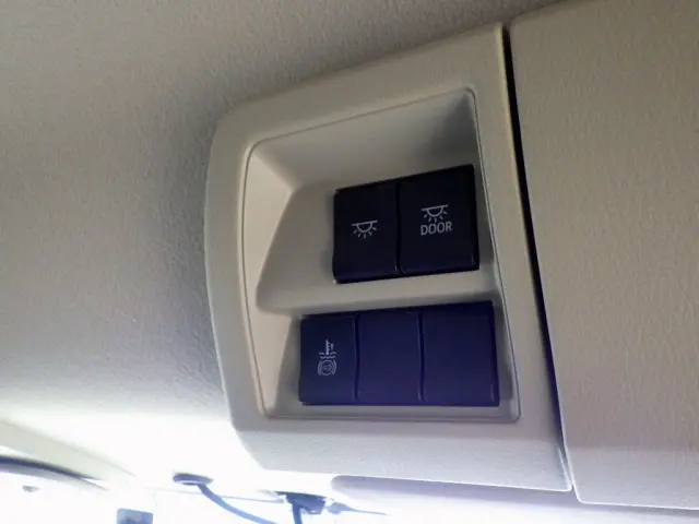 日野 レンジャー 2KG-FD2ABG(2WD)の写真20