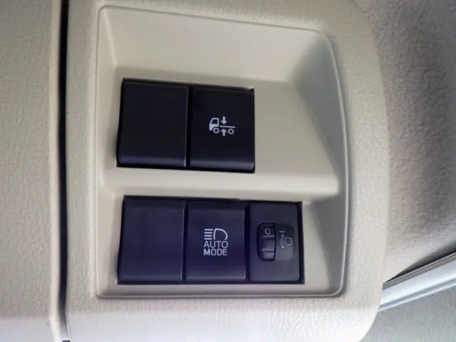 日野 レンジャー 2KG-FD2ABG(2WD)の写真21