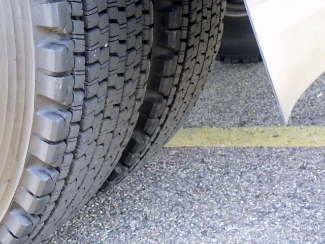 日野 レンジャー 2KG-FD2ABG(2WD)の写真33