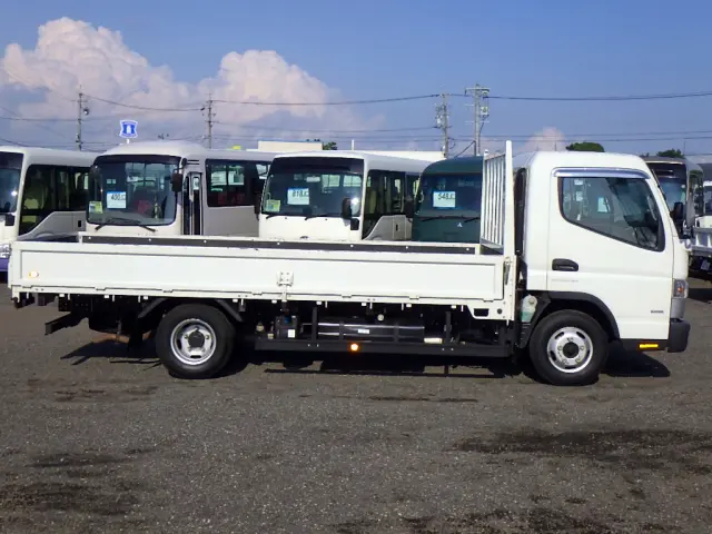 三菱 キャンター TPG-FEB20(2WD)の写真5