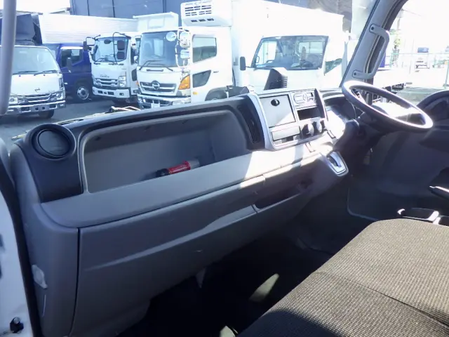 三菱 キャンター TPG-FEB20(2WD)の写真44