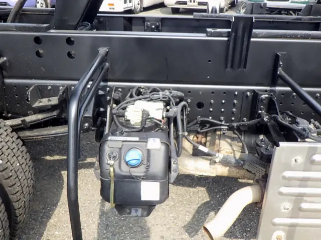三菱 キャンター 2PG-FEBM0(2WD)の写真39