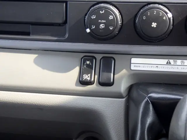 三菱 キャンター 2PG-FEBM0(2WD)の写真49