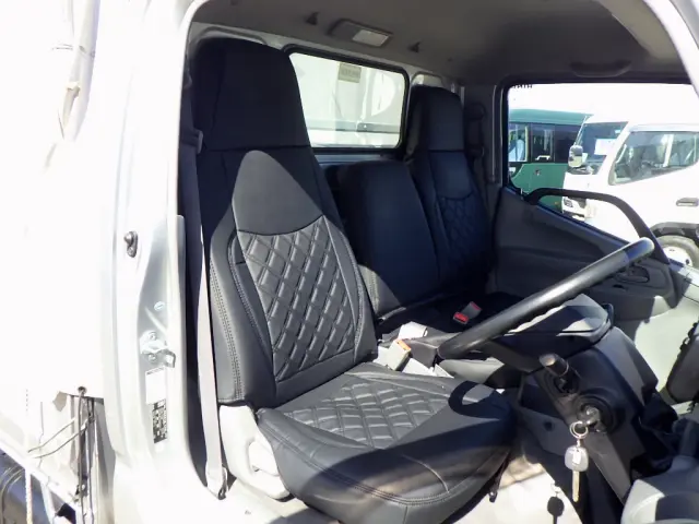 日野 デュトロ TPG-XZU645M(2WD)の写真40