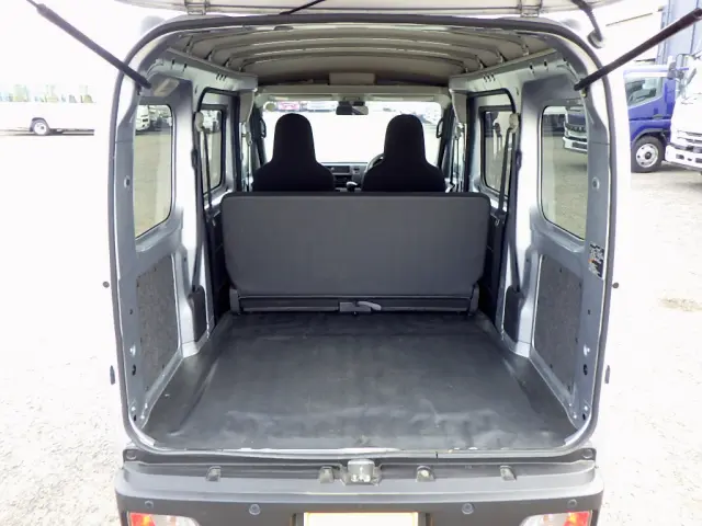 ダイハツ ハイゼットバン 3BD-S700V(2WD)の写真7