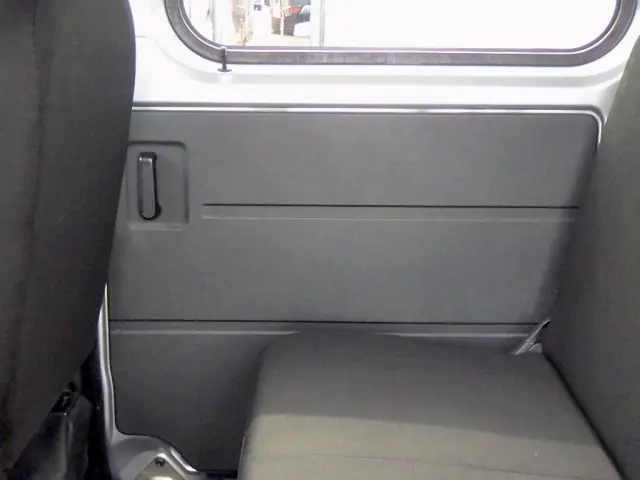 ダイハツ ハイゼットバン 3BD-S700V(2WD)の写真25